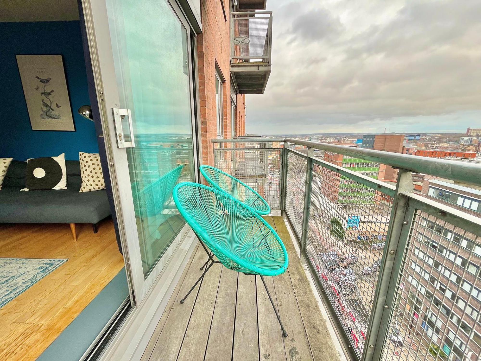 Skyview Apartment By Noknokstay - City Centre With Parking - Group, Family, Business Sheffield Bagian luar foto