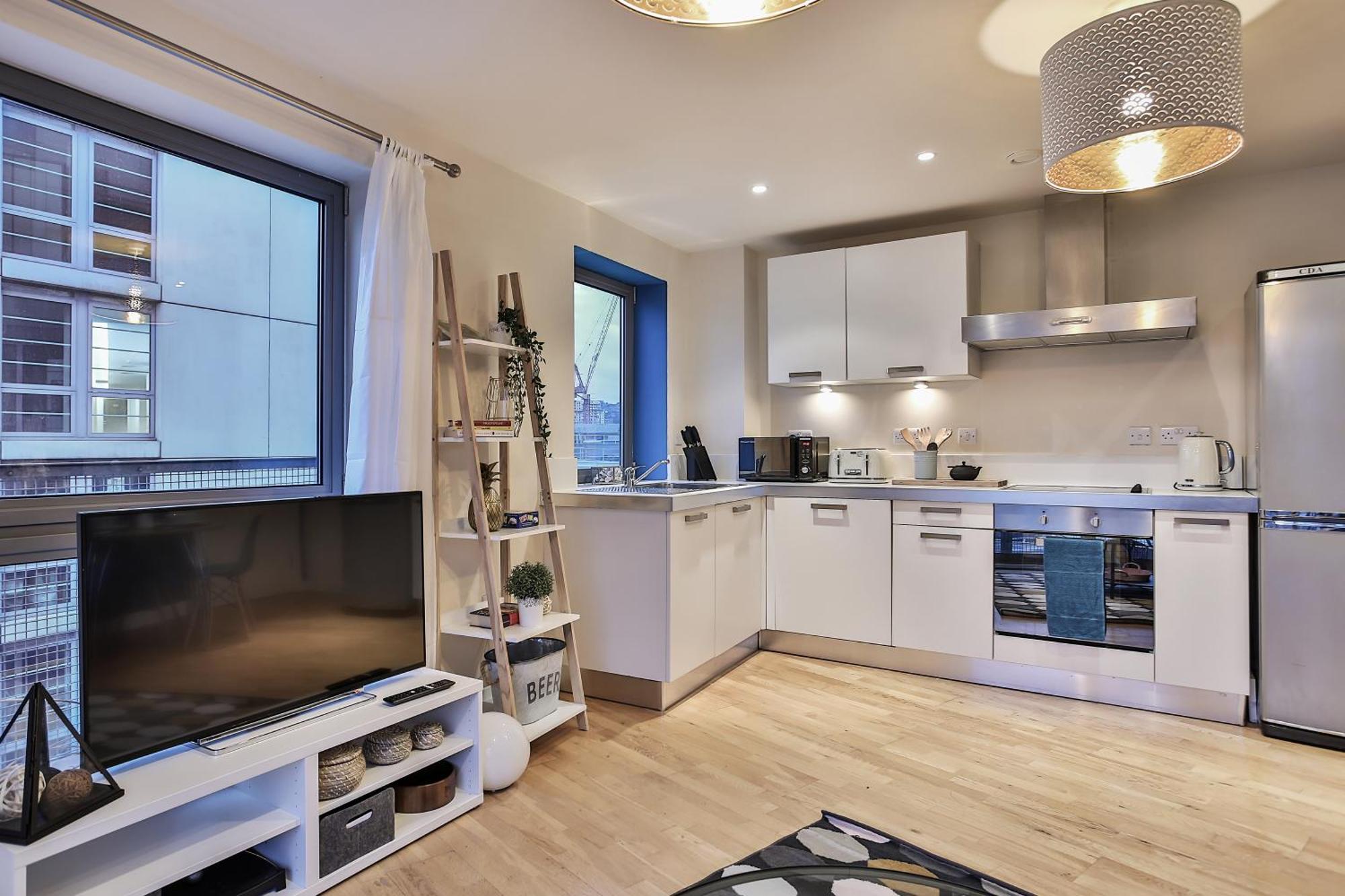 Skyview Apartment By Noknokstay - City Centre With Parking - Group, Family, Business Sheffield Bagian luar foto