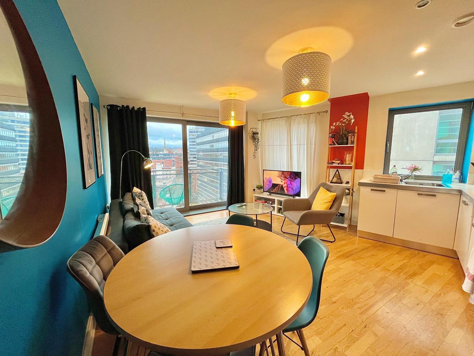 Skyview Apartment By Noknokstay - City Centre With Parking - Group, Family, Business Sheffield Bagian luar foto